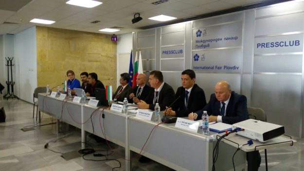 image-0-02-05-06ce83f05b34b95ae2e81718648a9135772f46a960994b9112a2f45569d63013-v